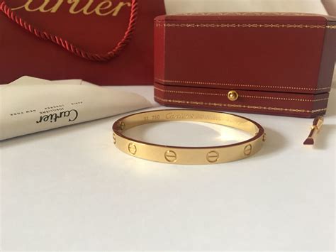 bracelet love cartier homme|cartier love bracelet price euros.